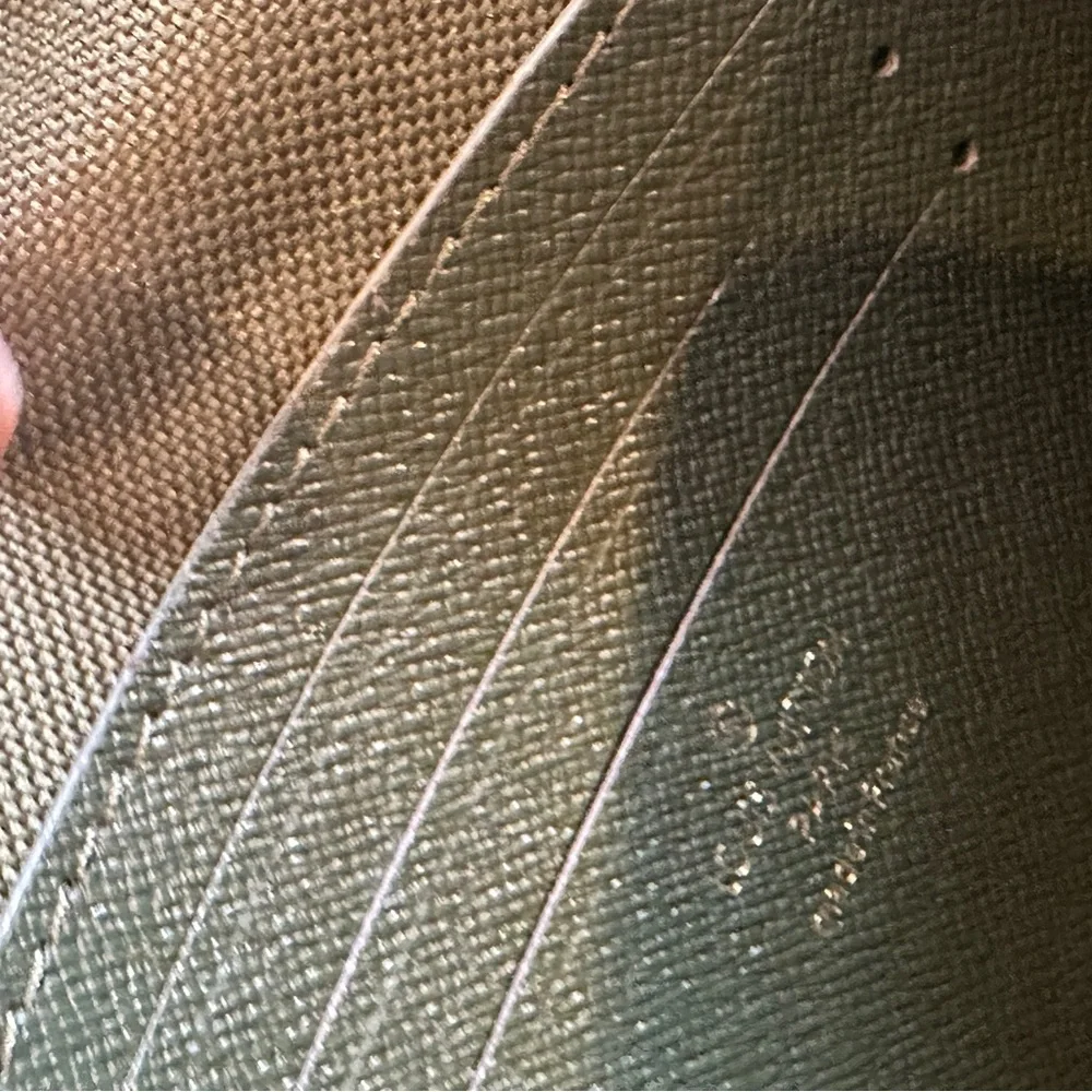 Brown Monogram Crossbody Bag - small and so cute - Picture 8 of 8